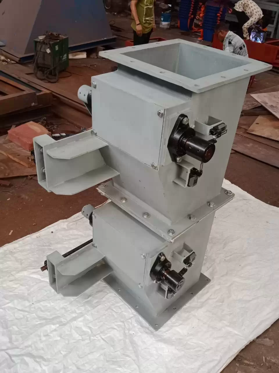Double Flap Valves​ Manufacturer in India