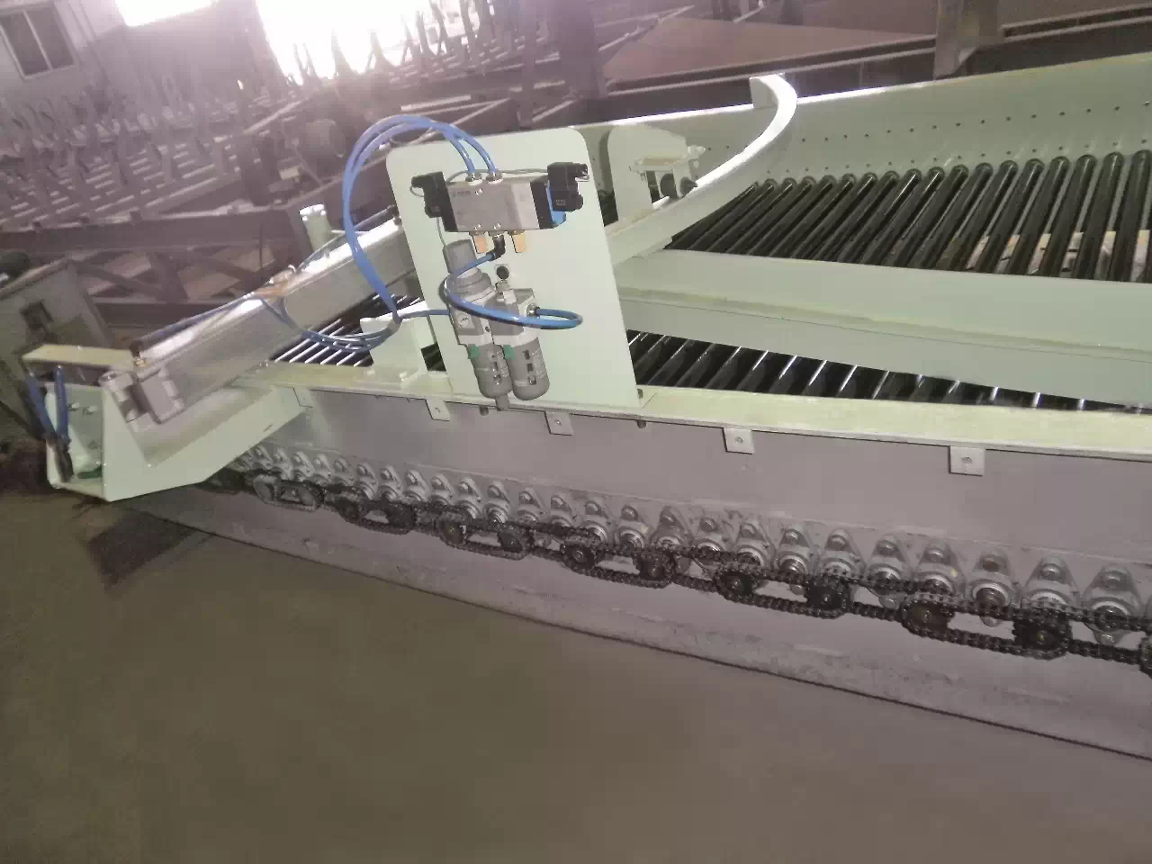 Roller conveyor​ manufacturer in India